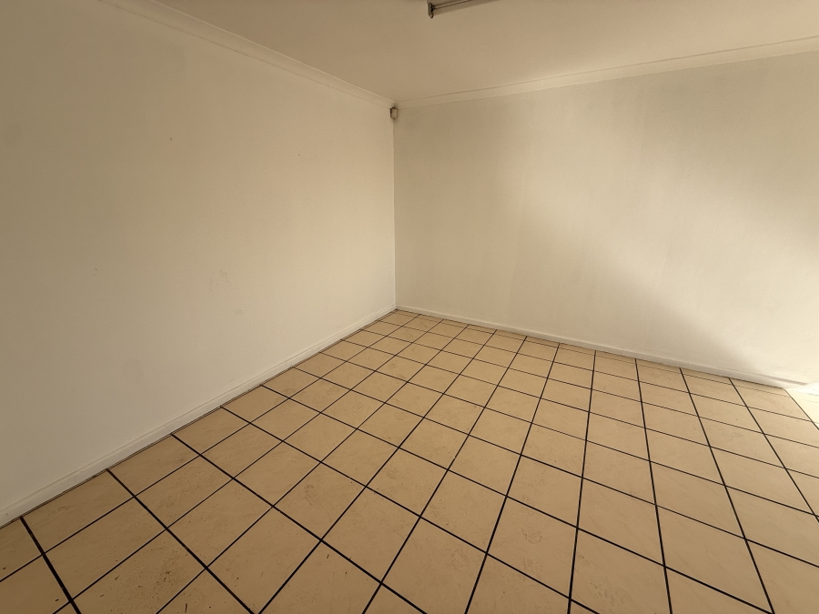 To Let Commercial Property for Rent in Blackheath Industrial Western Cape
